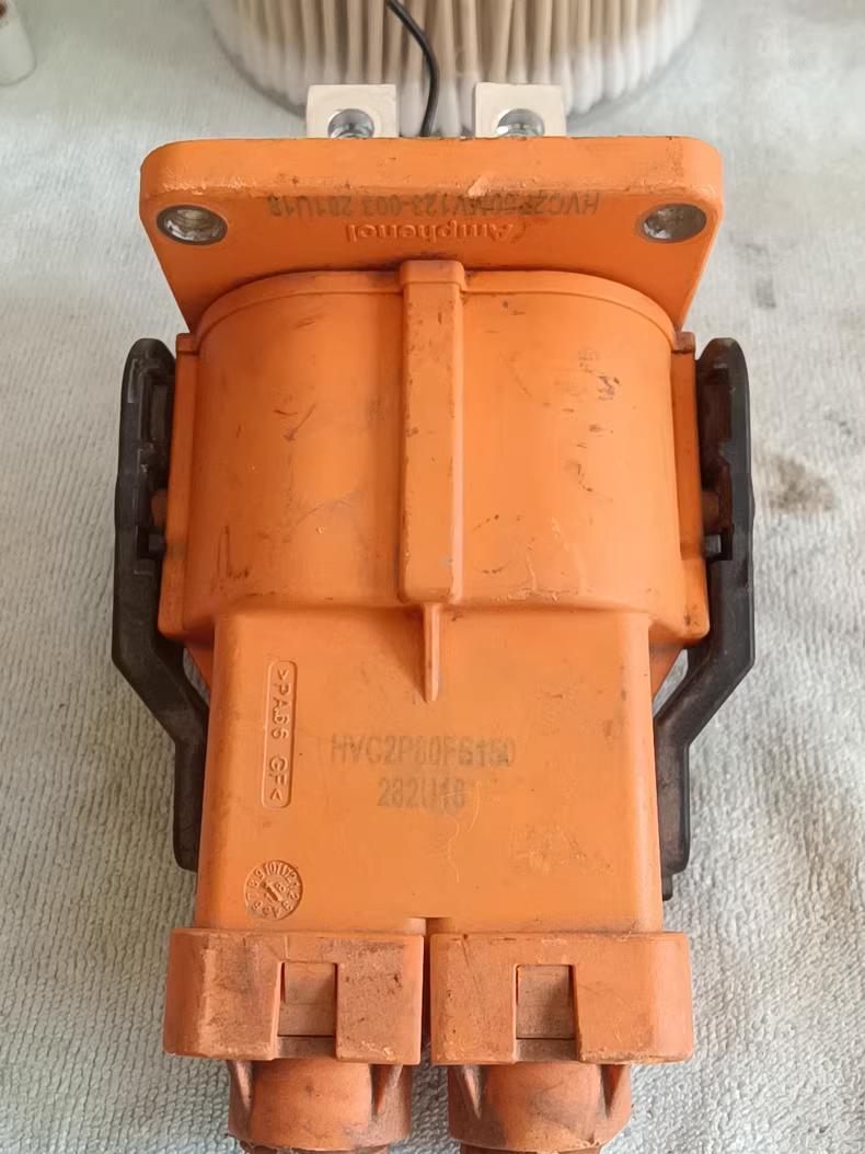 Amphenol安费诺HVC2P80FS高压连接器，2芯插头，型号HVC2P80FS150