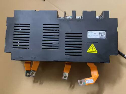 NETA BDU D电池管理系统模块，型号S11-2101710-04，拆机