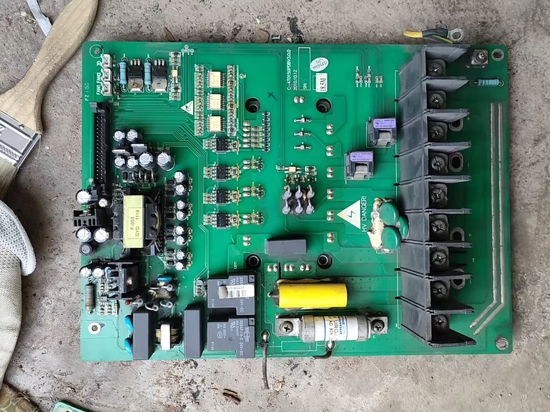 驱ED3100变频器ED3100-4T0150M/4T0185FP