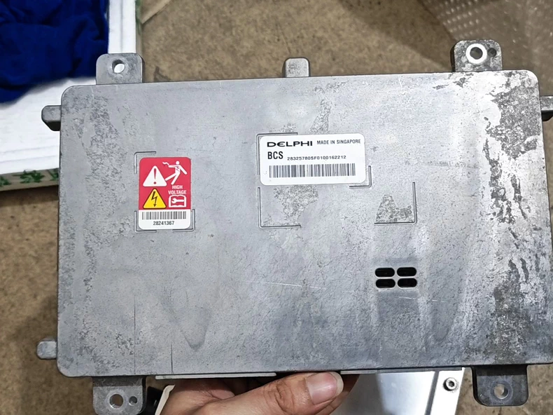 荣威750电池包配件，只有电池控制器，BCS，原厂拆车件，无维修