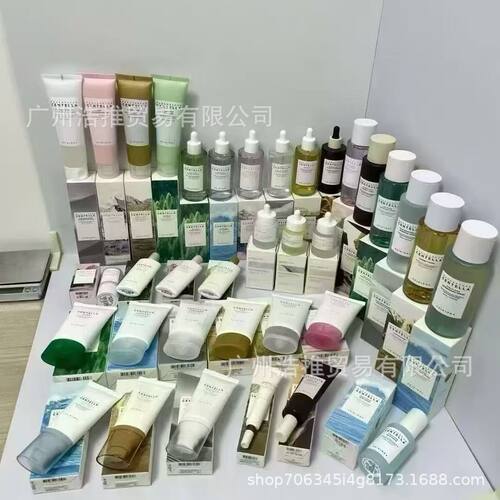 SKIN1004跨境积雪草精华液面霜洗面奶爽肤水旅行套装卸妆油防嗮霜
