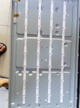 适用LG32LS3150-CA灯条32