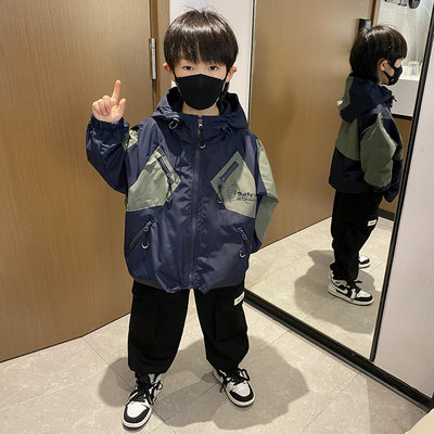 韩系童装男童秋装冲锋衣风衣外套