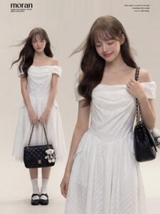 法式一字肩白色连衣裙女收腰显瘦气质长裙夏季独特漂亮绝美不撞款