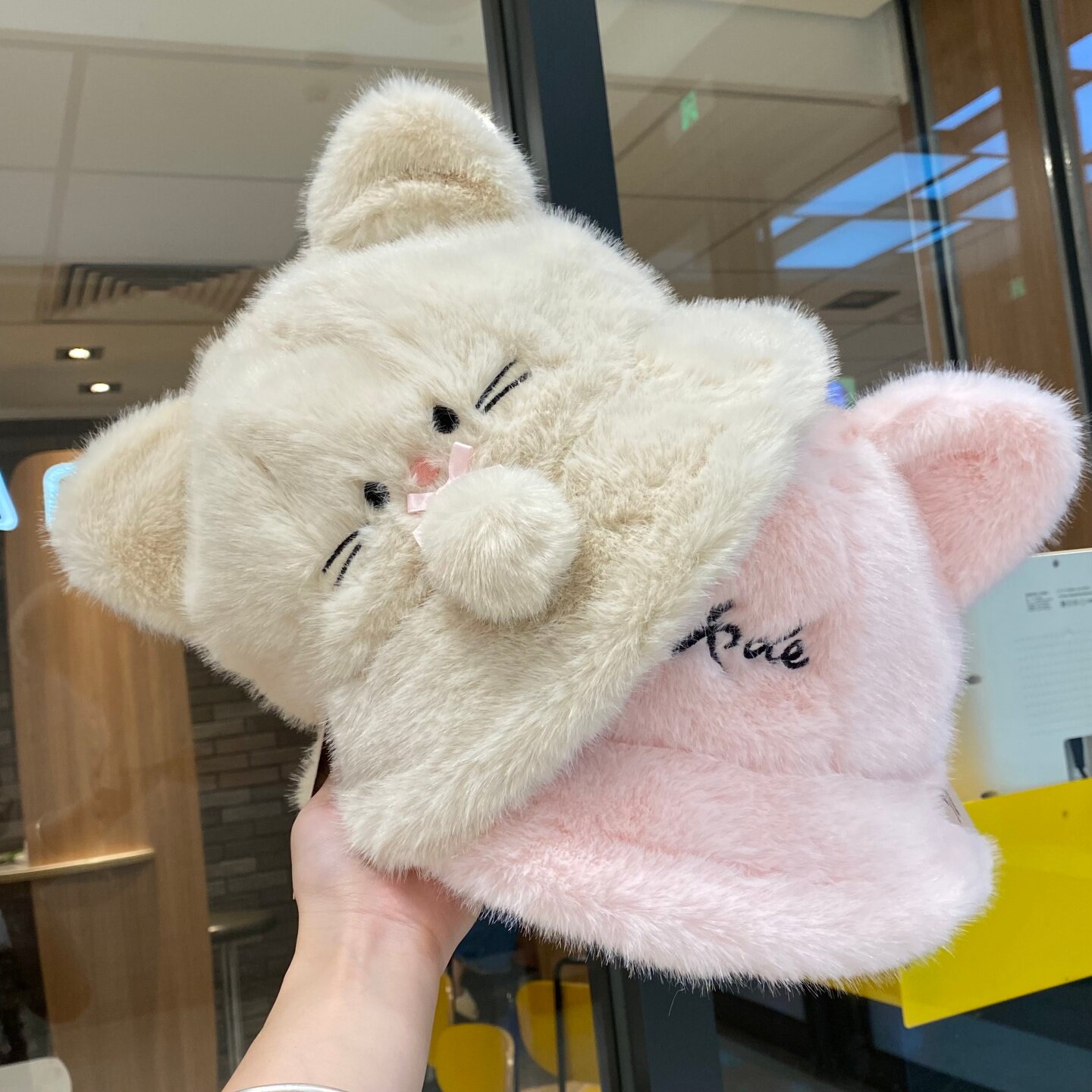 甜美可爱猫咪毛绒渔夫帽女秋冬季