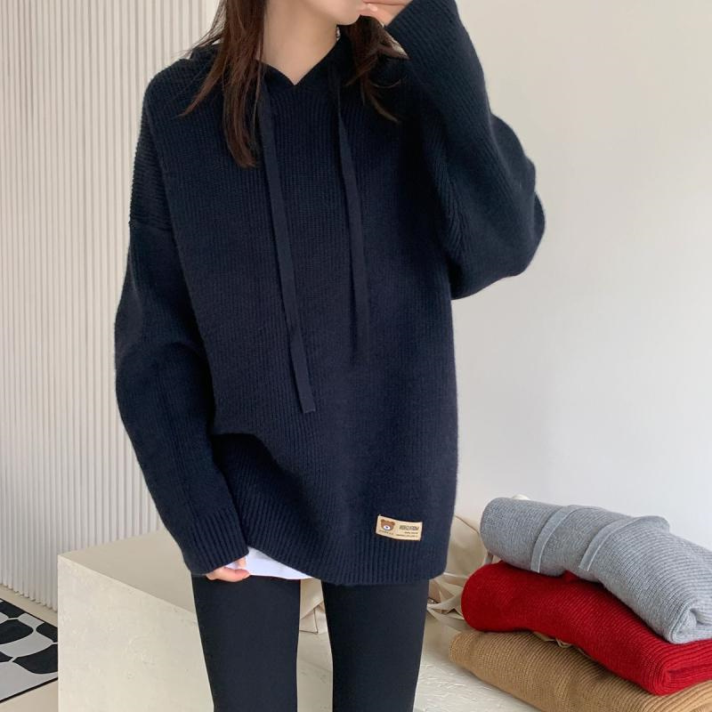 宽松中长款纯色连帽长袖针织毛衣