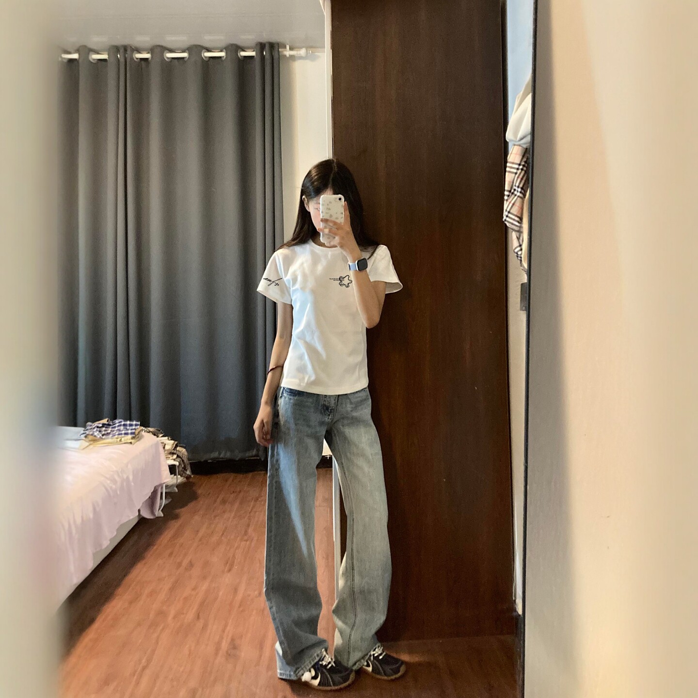 设计感小众正肩白色短袖t恤女2026新款爆款夏季韩系修身显瘦上衣