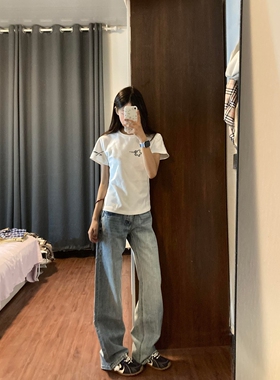 设计感小众正肩白色短袖t恤女2026新款爆款夏季韩系修身显瘦上衣