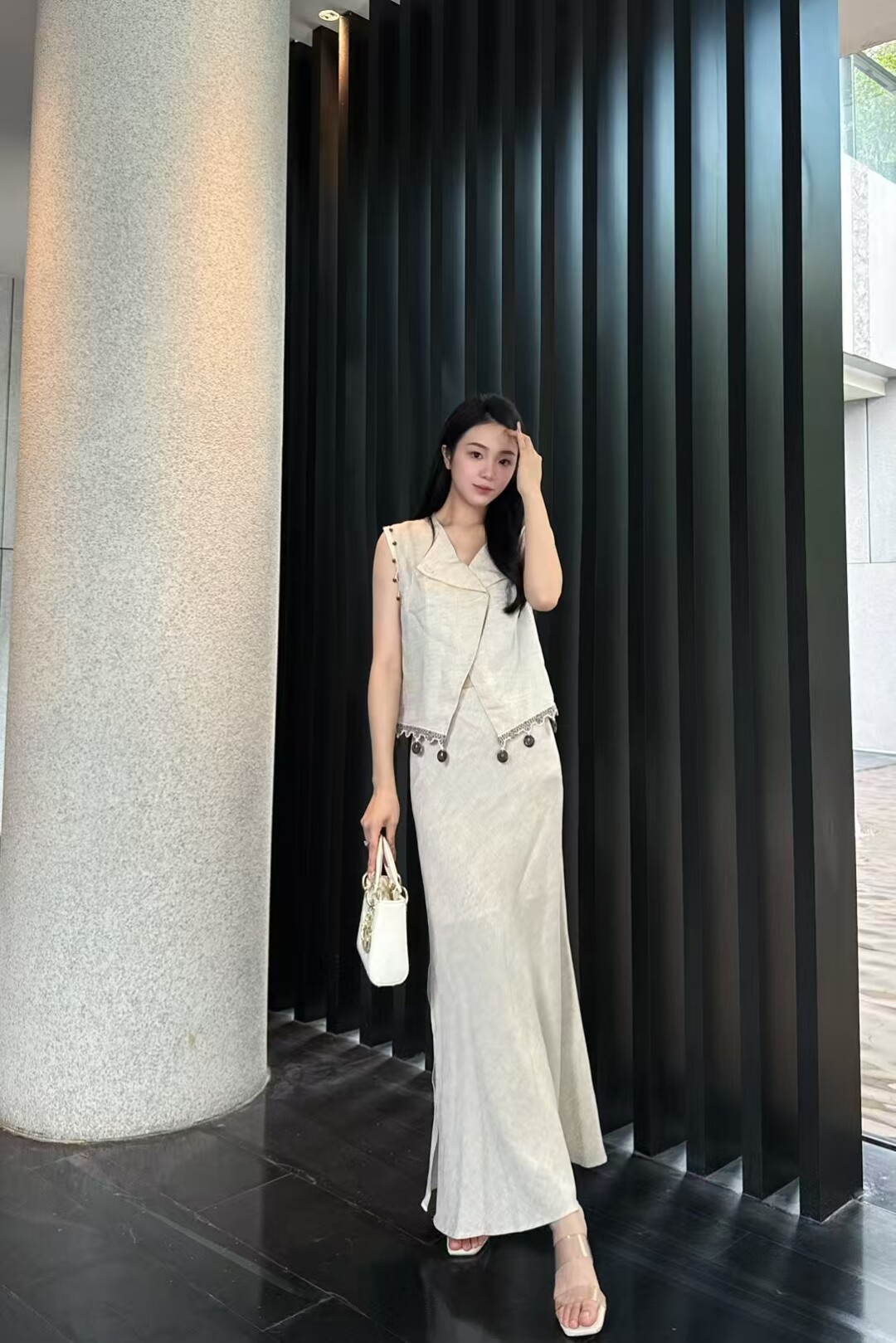 2025夏季新款女装白色流苏套装女圆领上衣+垂感半身裙两件套