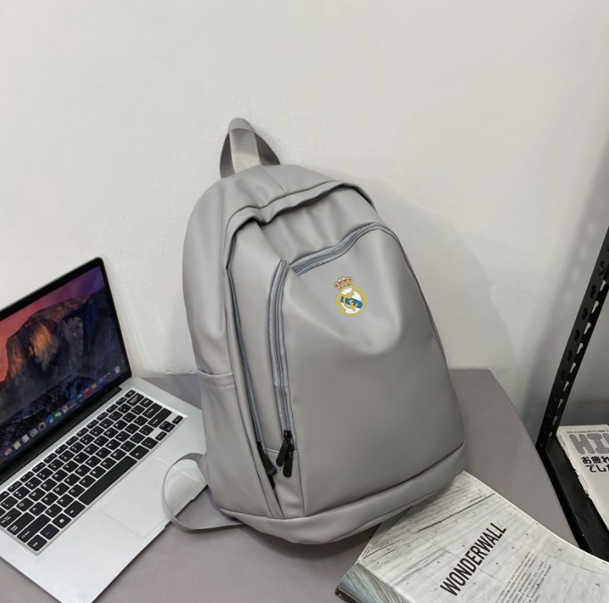 皇马球迷背包书包双肩包