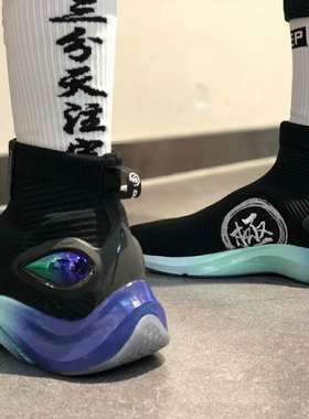 李宁冬款爆点男女情侣一体织减震高帮袜套黑白潮流休闲鞋AGLN121