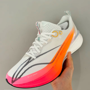 李宁秋冬新款赤兔8 PRO男女䨻减震透气竞速训练跑步鞋ARPV015 016