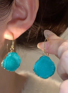 蓝色眼泪春夏清新时尚不规则宝石吊坠耳钩耳环小众设计耳饰2025新