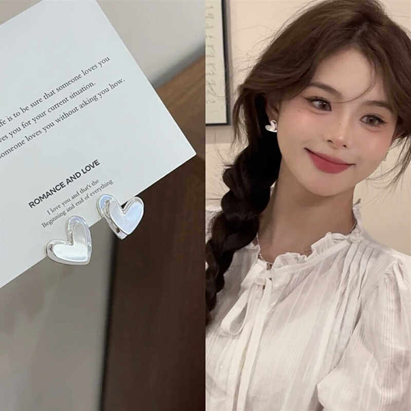 925银针耳饰爱心简约耳钉百搭少女时尚小巧日常新款独特轻奢女,饰品/流行首饰/时尚饰品新,耳钉,淘宝优惠券,粉丝福利购,淘宝优惠卷