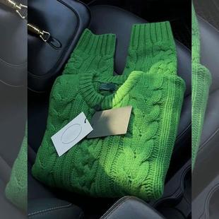推荐！奶呼呼软糯糯~复古绿色麻花圆领套头毛衣女秋冬慵懒针织衫