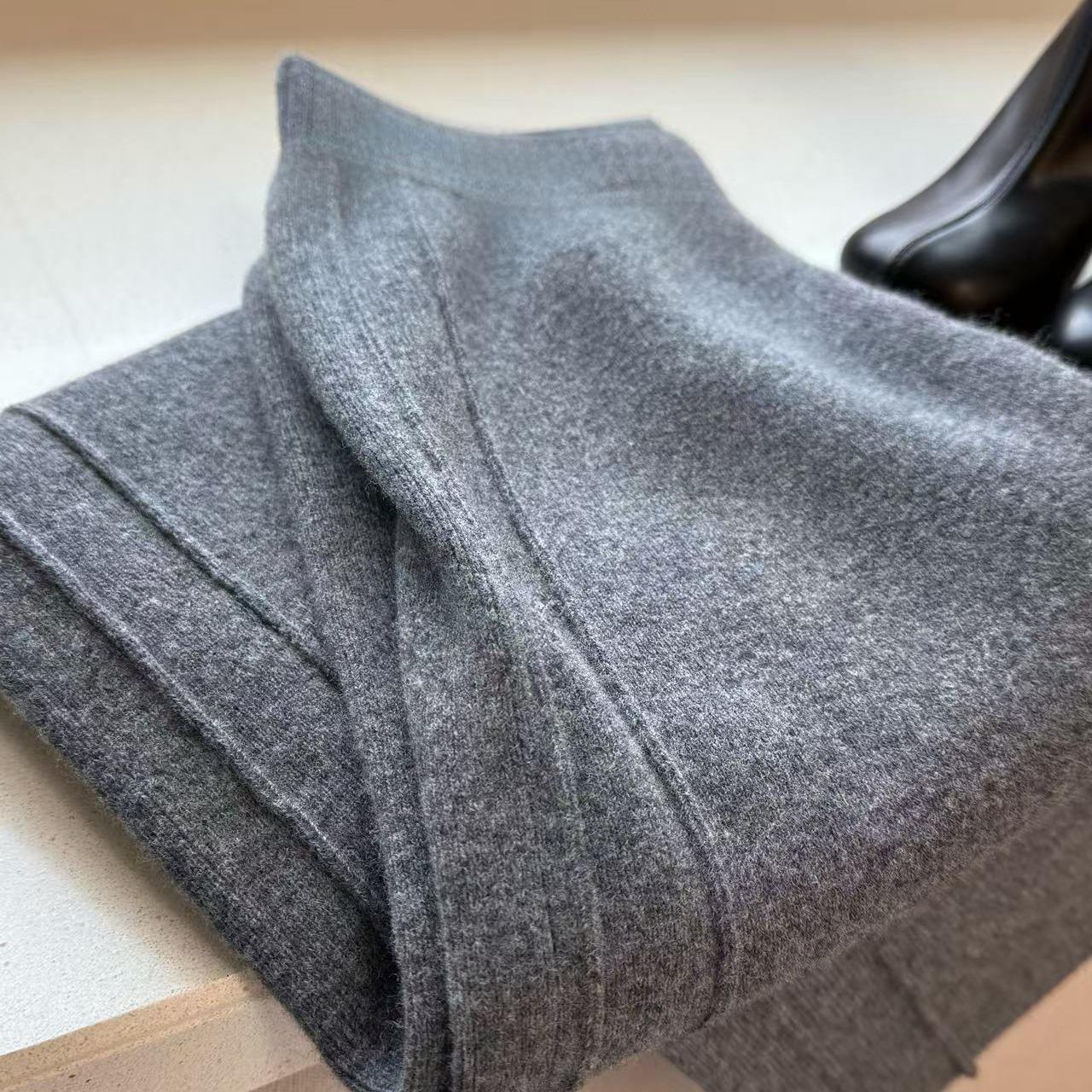 灰色加厚羊绒针织阔腿裤女秋冬高腰垂感糯米裤休闲宽松拖地长裤子