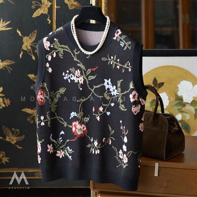 25早春 繁花姿态！ 百搭色织花朵提花圆领针织天丝背心马甲W05011