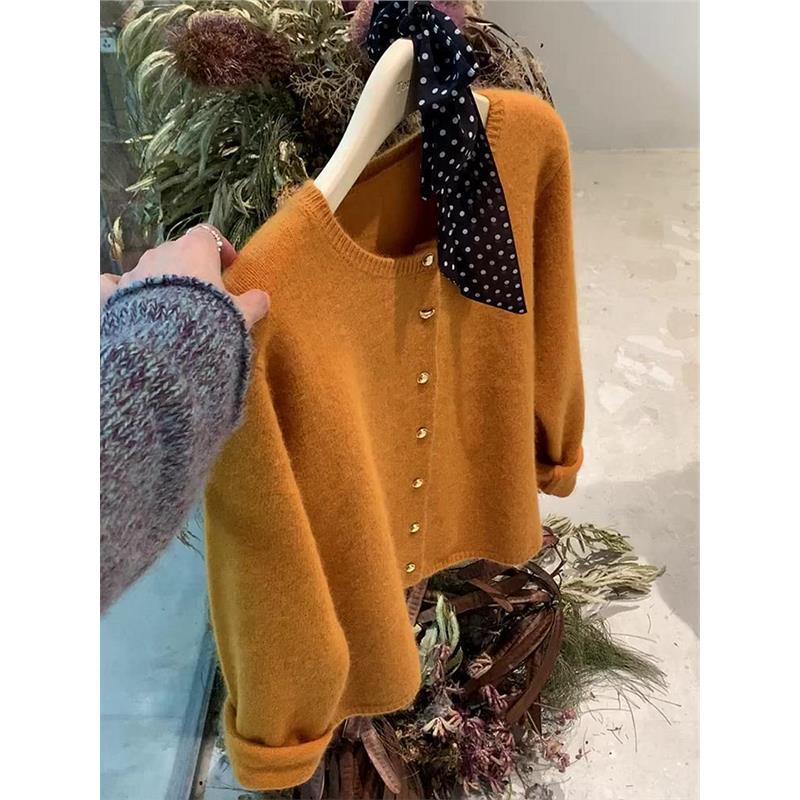牛X货 巨炸裂！秋季设计感减龄毛衣开衫女高级感小个子v领针织衫