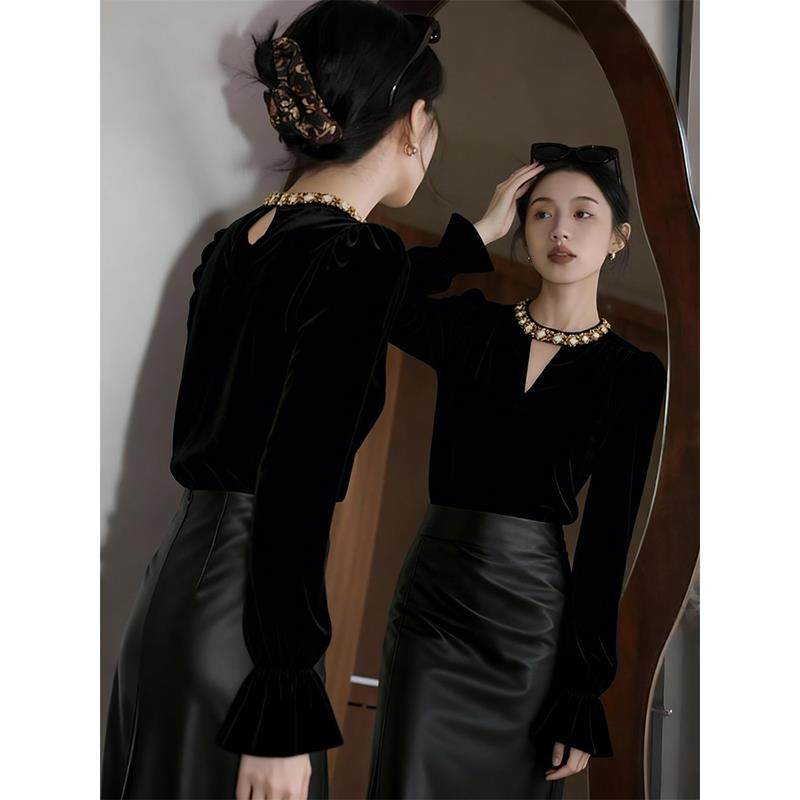 法式复古赫本风黑色修身显瘦丝绒打底衫女内搭秋冬喇叭袖绝美上衣,女装/女士精品,T恤,淘宝优惠券,粉丝福利购,淘宝优惠卷