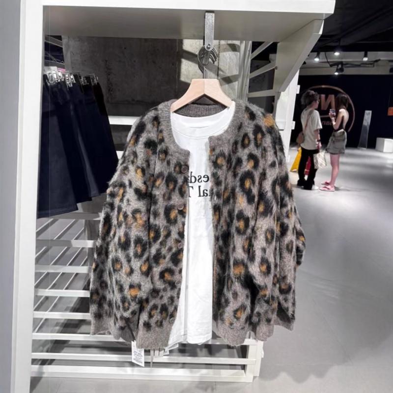 CHAO级推荐！2024新款秋季韩版chic别致上衣慵懒风豹纹针织衫女