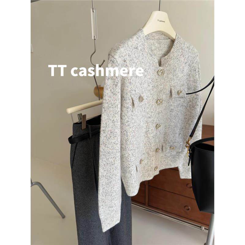怒推！外贸单品质，秋冬新款羊绒针织复古时尚小香风潮毛衣开衫女