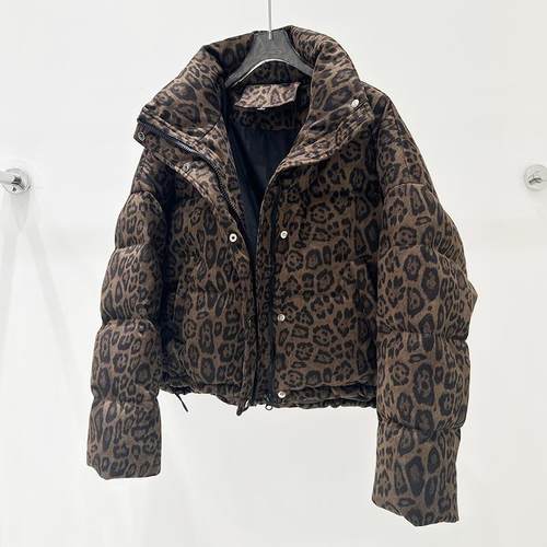 复古豹纹短款羽绒服女冬季2025新款美式炸街高级感立领面包服外套