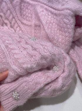 品牌专柜折扣女装外贸清仓 粉紫色浣熊绒毛衣小众粗麻花针织开衫