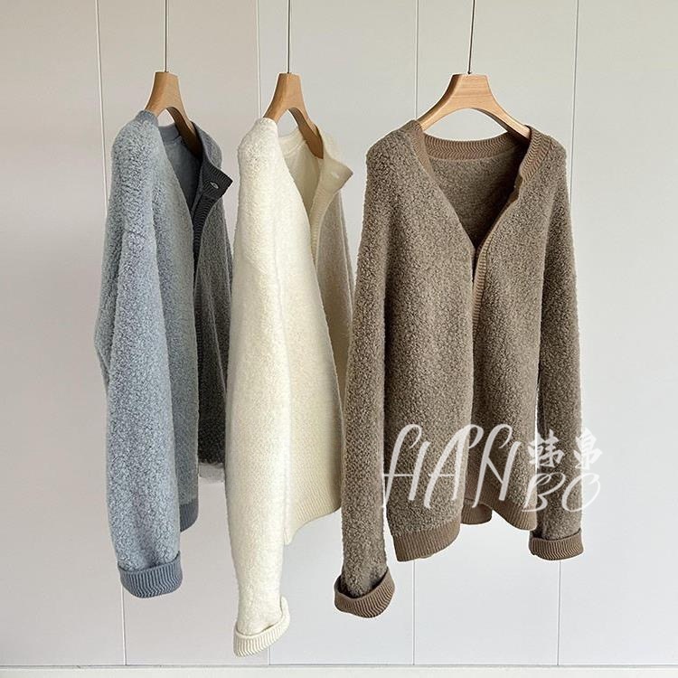 品牌折扣专柜外贸尾货女装羊羔毛针织女装2025秋季V领外穿上衣