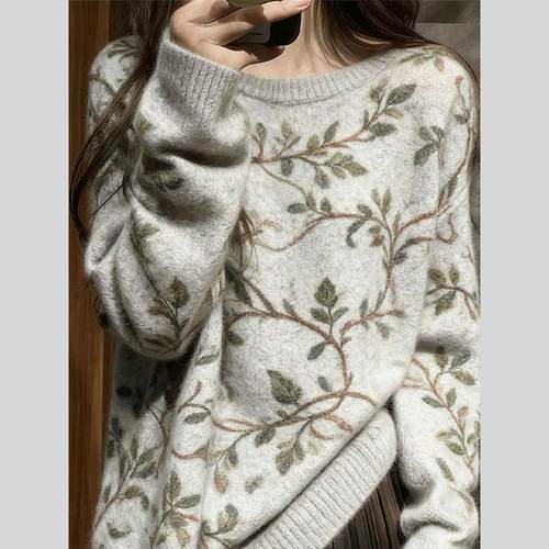 2025年秋季新款独特漂亮高级感chic日系温柔风宽松慵懒软糯毛衣女