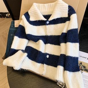 上衣 百搭翻领条纹毛衣外套女秋冬显瘦百搭针织开衫 牛X货 巨炸裂