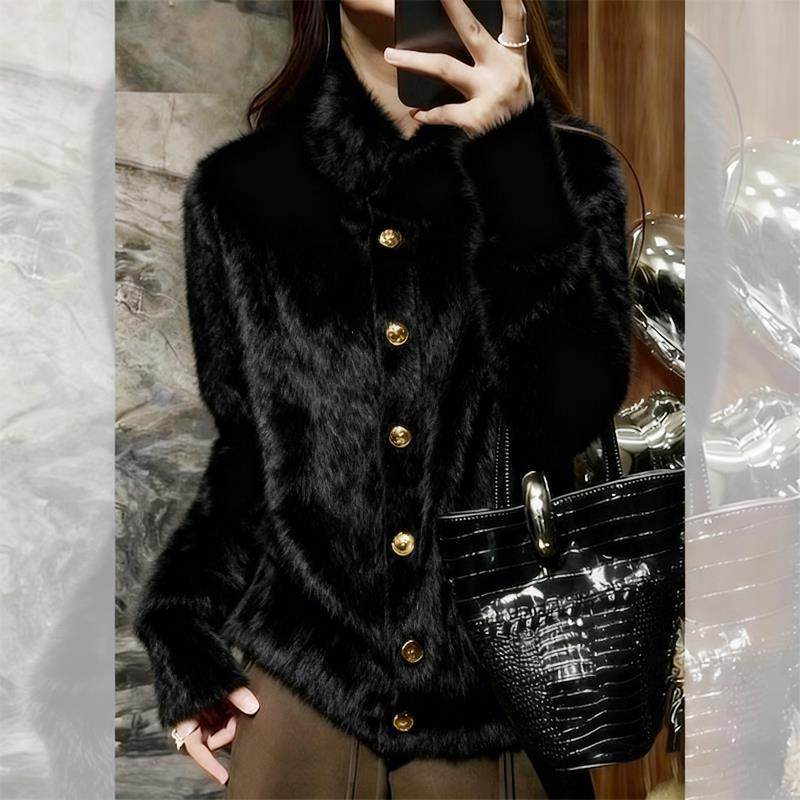 黑色轻奢贵气高领针织开衫女2025冬季新款长袖金扣高级感毛绒外套,女装/女士精品,羊绒衫,淘宝优惠券,粉丝福利购,淘宝优惠卷