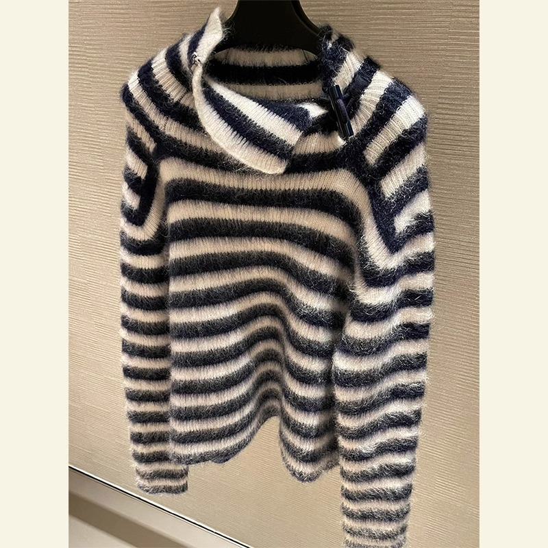 法式复古软糯慵懒风针织衫高级感超好看黑白条纹马海毛毛衣女冬季