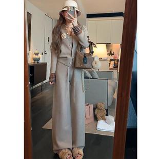 纹拼接针织开衫 套装 女高级修身 长裤 珍珠扣外套 今年流行小香风格