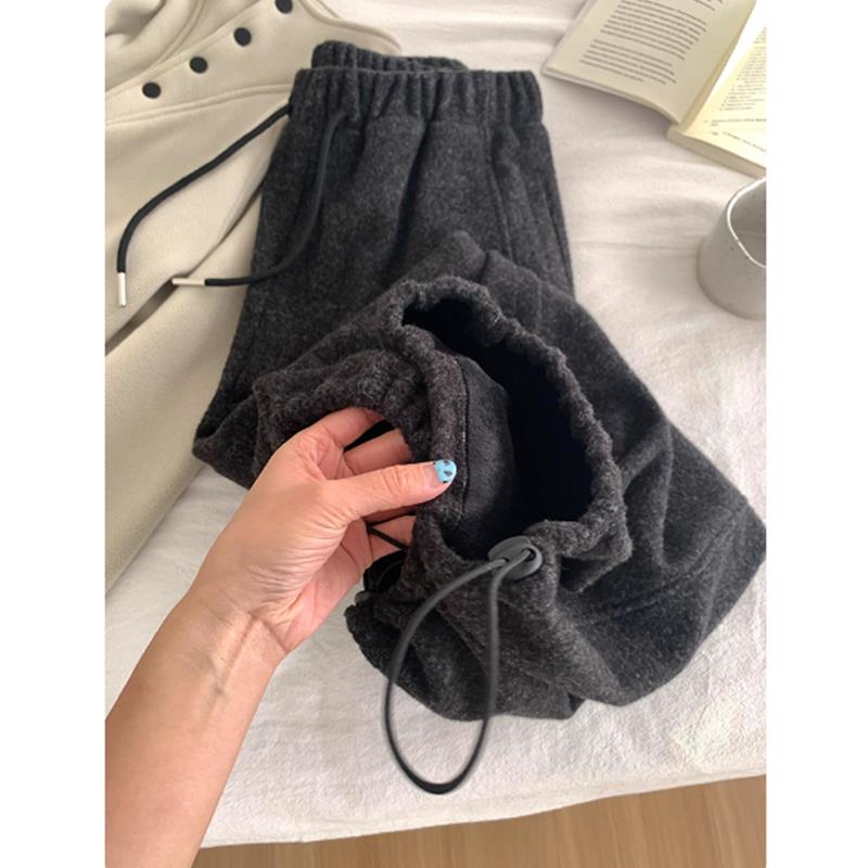 今年流行深灰色糯米绒毛巾裤女2025冬季显瘦百搭脚口松紧休闲裤子