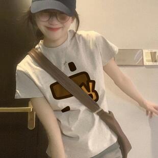 正肩短袖 夏季 上衣女生学院风奶白灰修身 t恤衫 tee 棉短款 小众不撞款