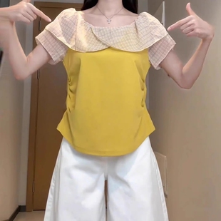 气质荷叶边拼接短袖T恤女款2026夏季遮肉收腰显瘦撞色一字肩上衣