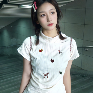 修身 夏季 短款 上衣2026新款 美式 爆款 复古半高领白色正肩t恤女短袖