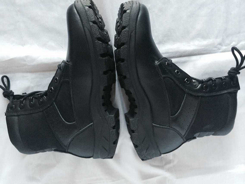 Bottes militaires en cuir - porter - Ref 1402589 Image 5