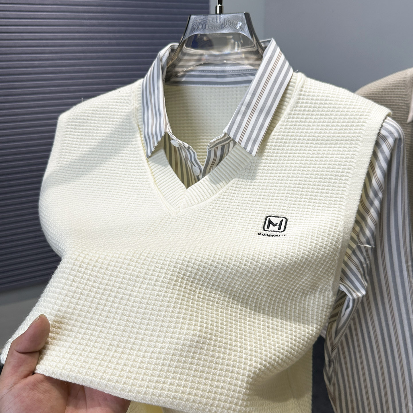 衬衫领毛衣男针织衫假两件