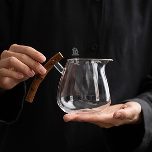 鱼戏手工复古竹把手公道杯耐热玻璃家用公杯分茶器泡茶杯匀杯茶海