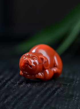 儒匪窝南红玛瑙吊坠福猪挂件