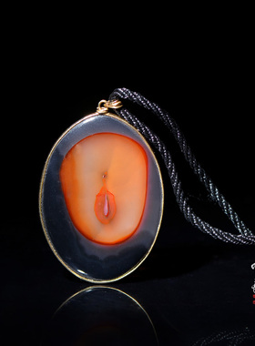 18k金镶嵌玛瑙吊坠推荐