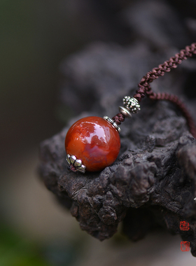 m儒匪窝南红玛瑙吊坠女士时尚