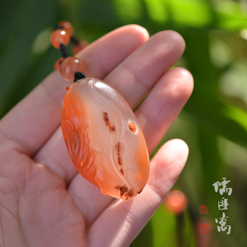 M儒匪窝  南红玛瑙巧雕莲池连年有余雕件