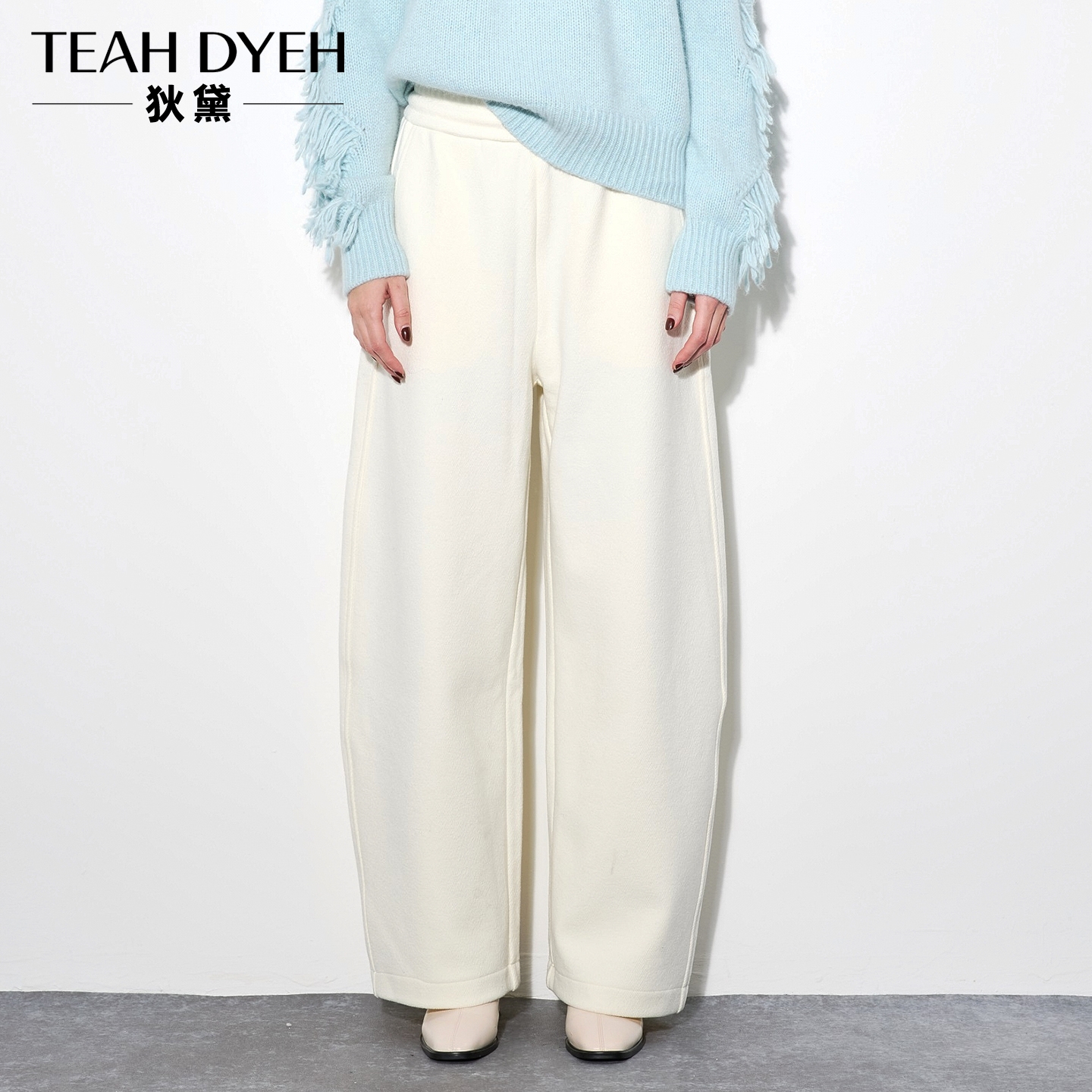 松紧腰白色休闲宽松弯刀长裤子女