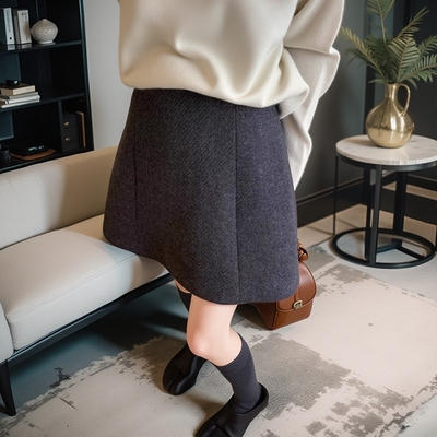 短裙A字型百搭咖色毛呢半身裙