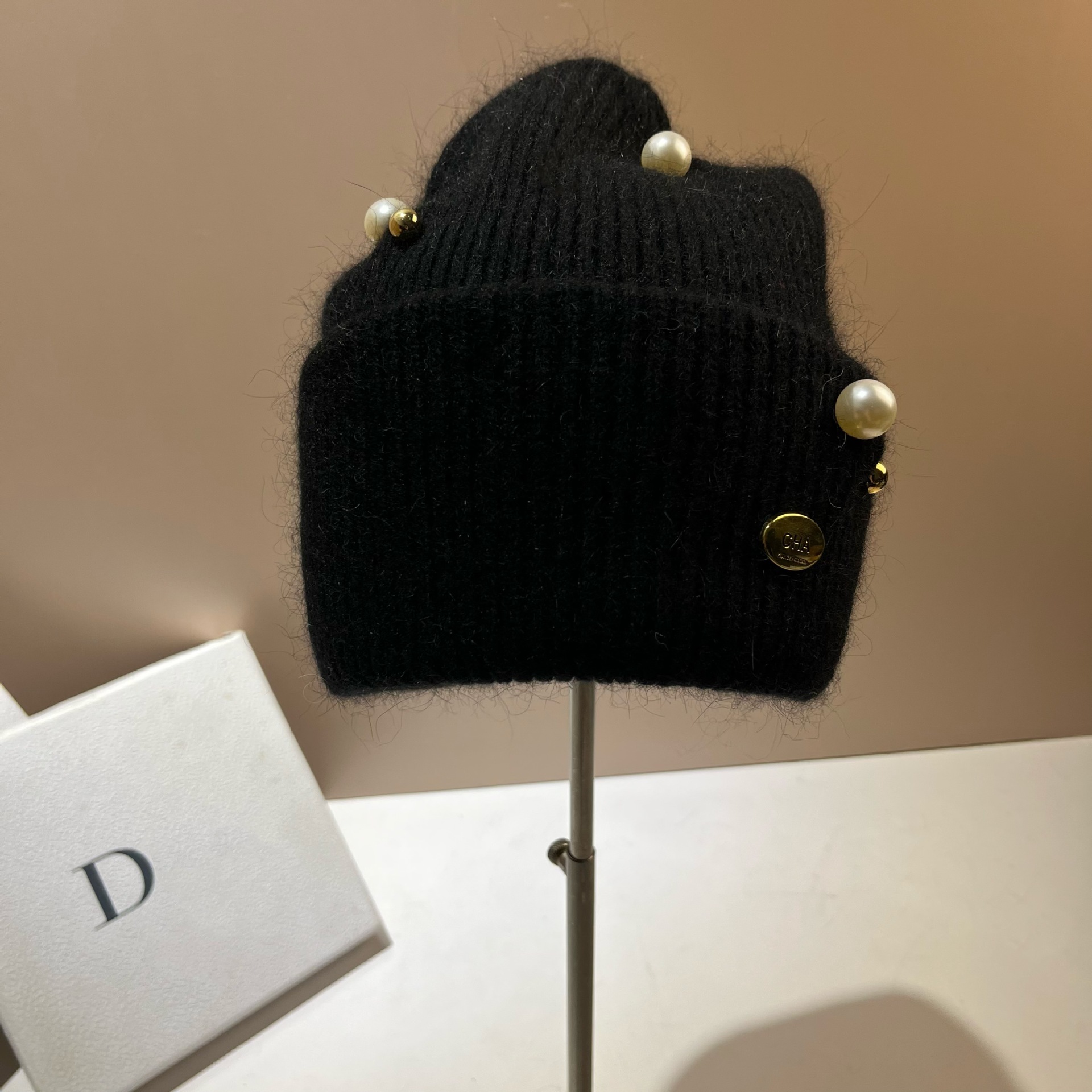 CHA小香风珍珠毛线帽秋冬保暖兔毛针织帽韩版甜美减龄防风护耳帽