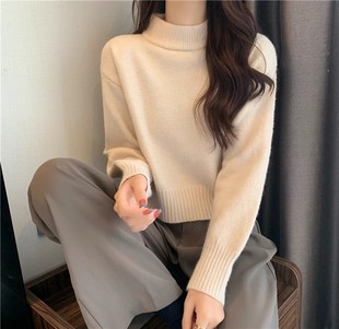 短款上衣配高腰裤杏色中领毛衣女冬小个子爆款加厚针织打底衫内搭