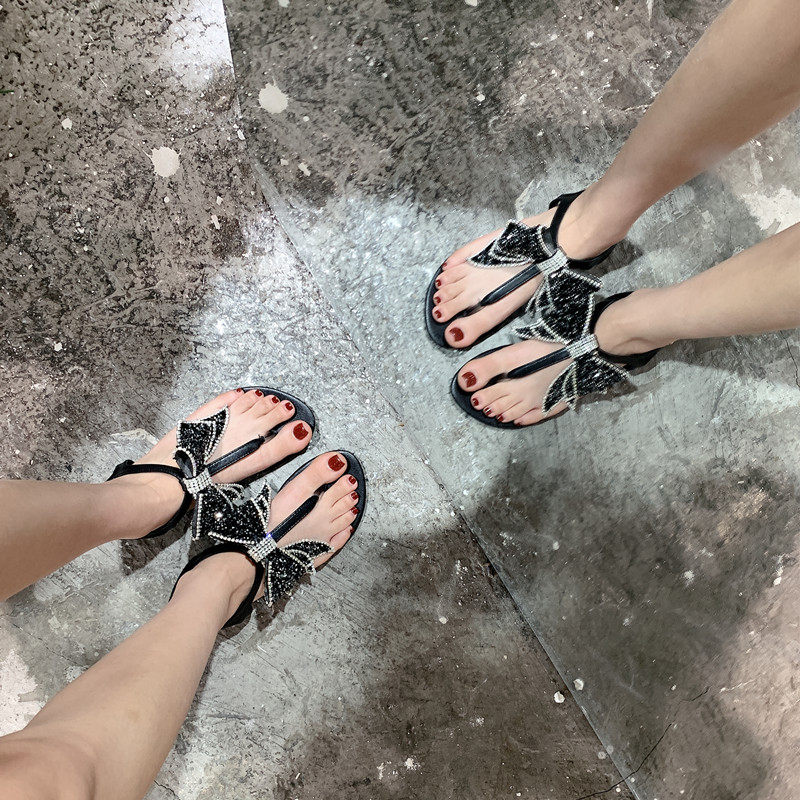 水钻蝴蝶结夹趾平底凉鞋洛梦婷
