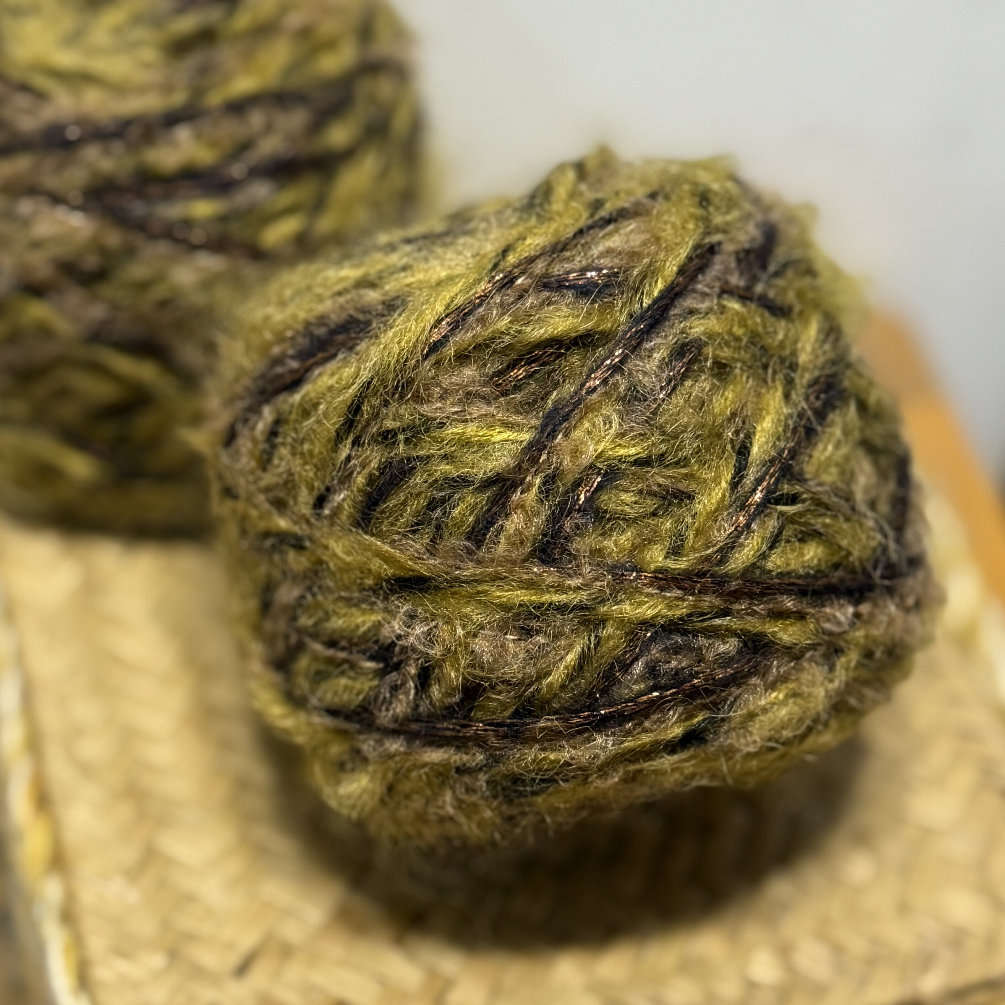 复古美拉德手编绿色高比例羊毛混线外套发卡衣服包围巾帽子毛线团